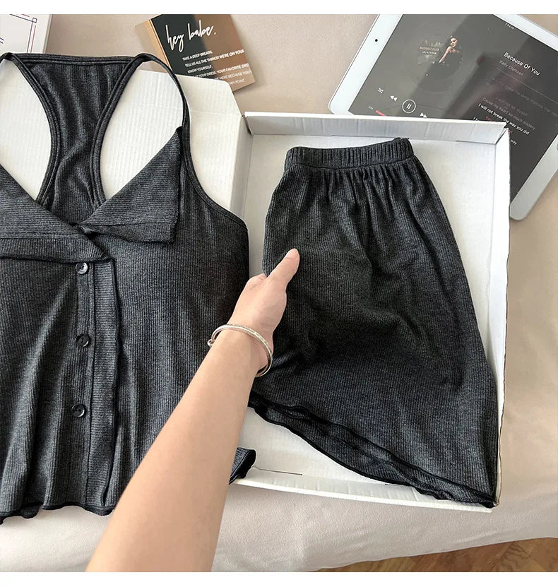 Soft summer lounge set
