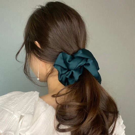 Oversized Silk Scrunchies – Luxurious Chiffon Elastic Hair Ties