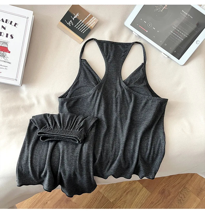 Soft summer lounge set