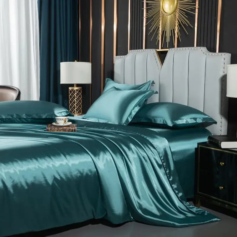 Luxury Silk 4-Piece Bedding Set – Sheet, Duvet Cover & 2 Pillowcases