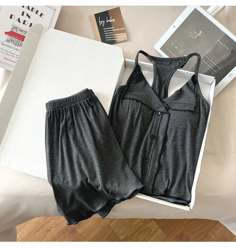 Soft summer lounge set