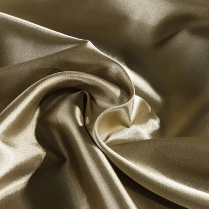 Luxury Silk 4-Piece Bedding Set – Sheet, Duvet Cover & 2 Pillowcases