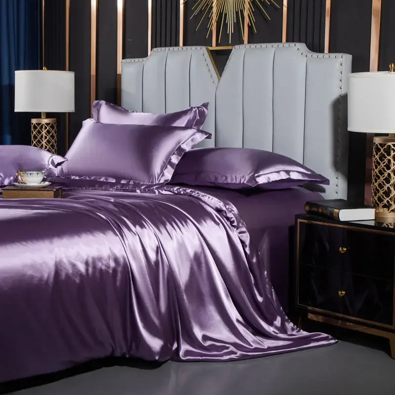 Luxury Silk 4-Piece Bedding Set – Sheet, Duvet Cover & 2 Pillowcases