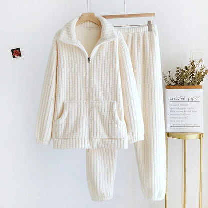 Plush Autumn/Winter Flannel Pajama Set – Cozy Zipper Two-Piece