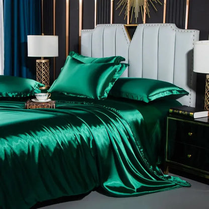 Luxury Silk 4-Piece Bedding Set – Sheet, Duvet Cover & 2 Pillowcases