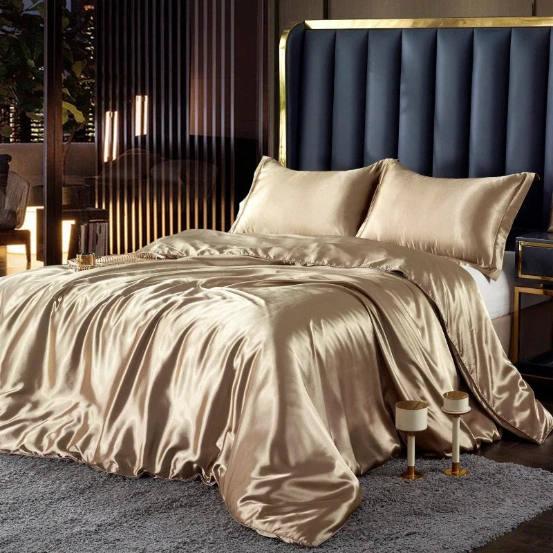 Luxury Silk 4-Piece Bedding Set – Sheet, Duvet Cover & 2 Pillowcases