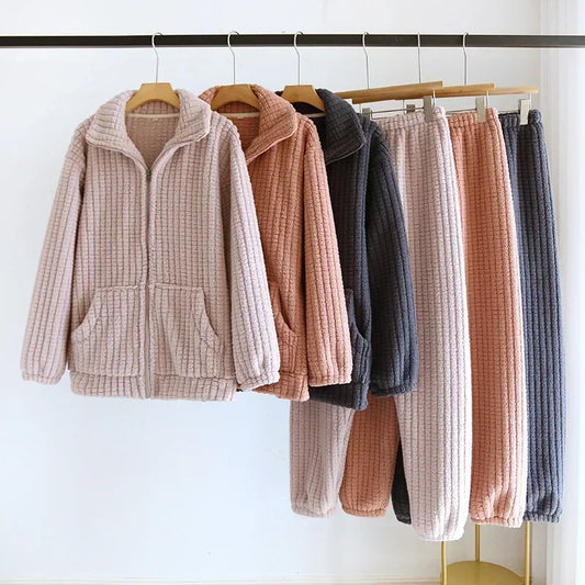 Plush Autumn/Winter Flannel Pajama Set – Cozy Zipper Two-Piece